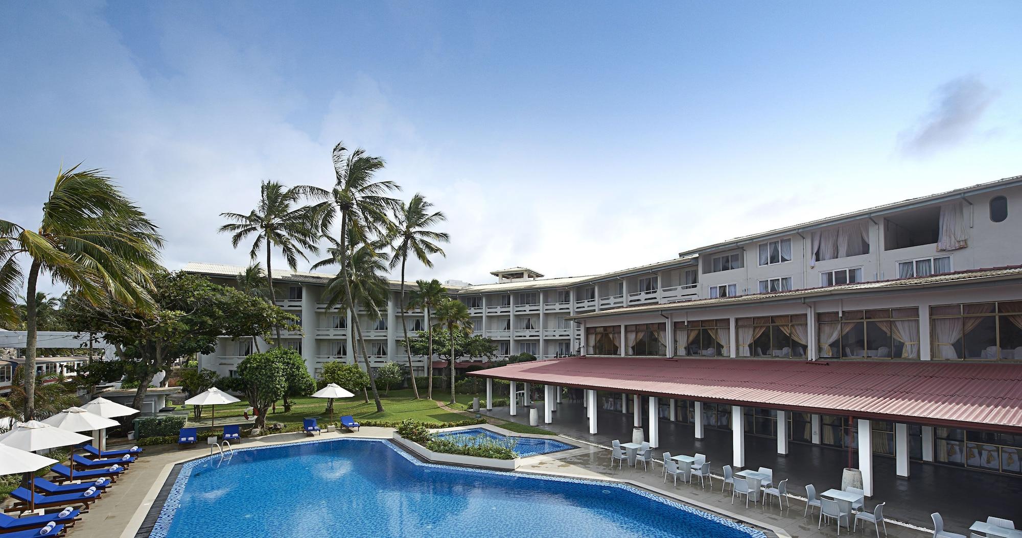 Berjaya Hotel Colombo Dehiwala-Mount Lavinia Dış mekan fotoğraf