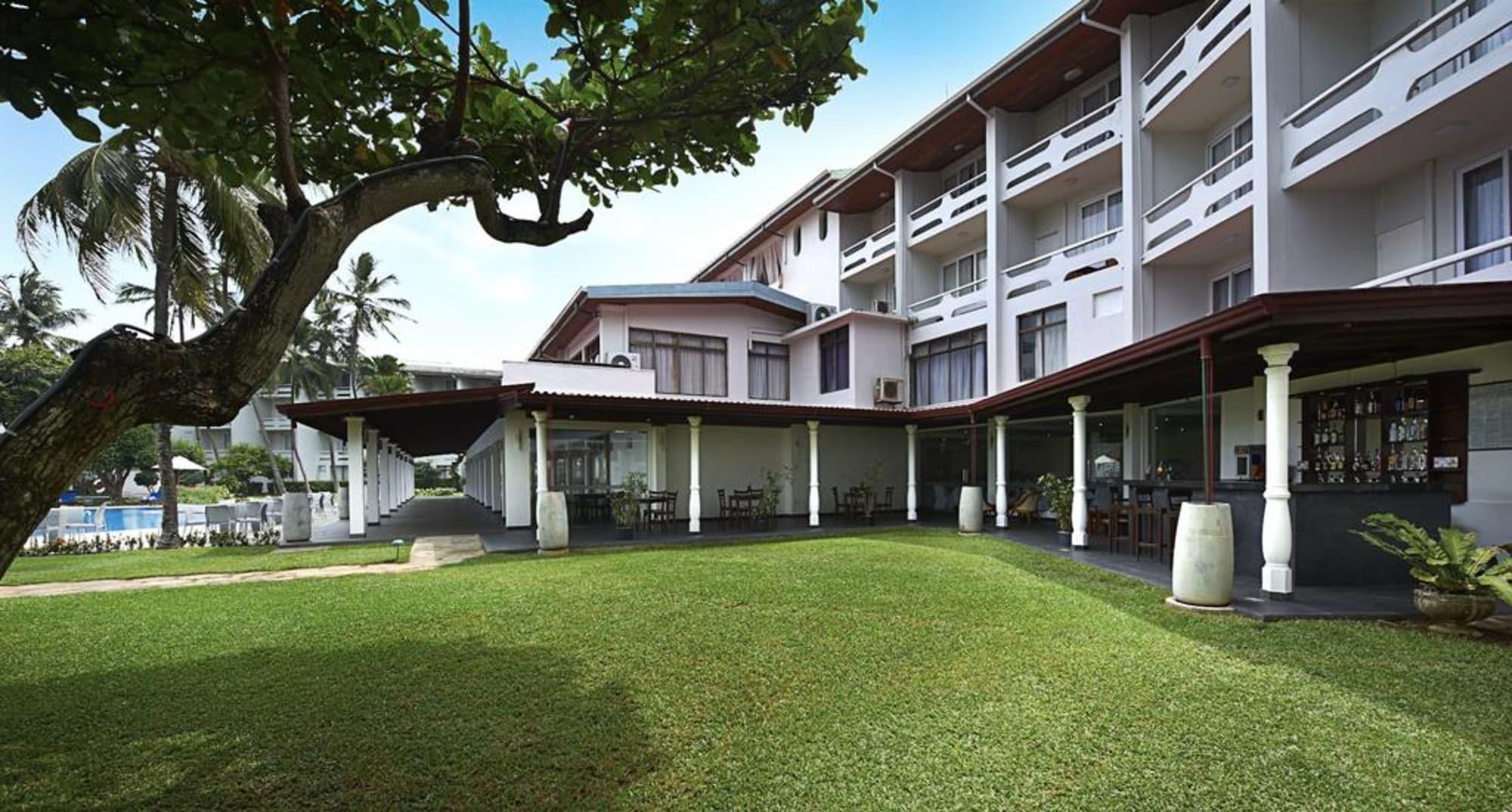 Berjaya Hotel Colombo Dehiwala-Mount Lavinia Dış mekan fotoğraf