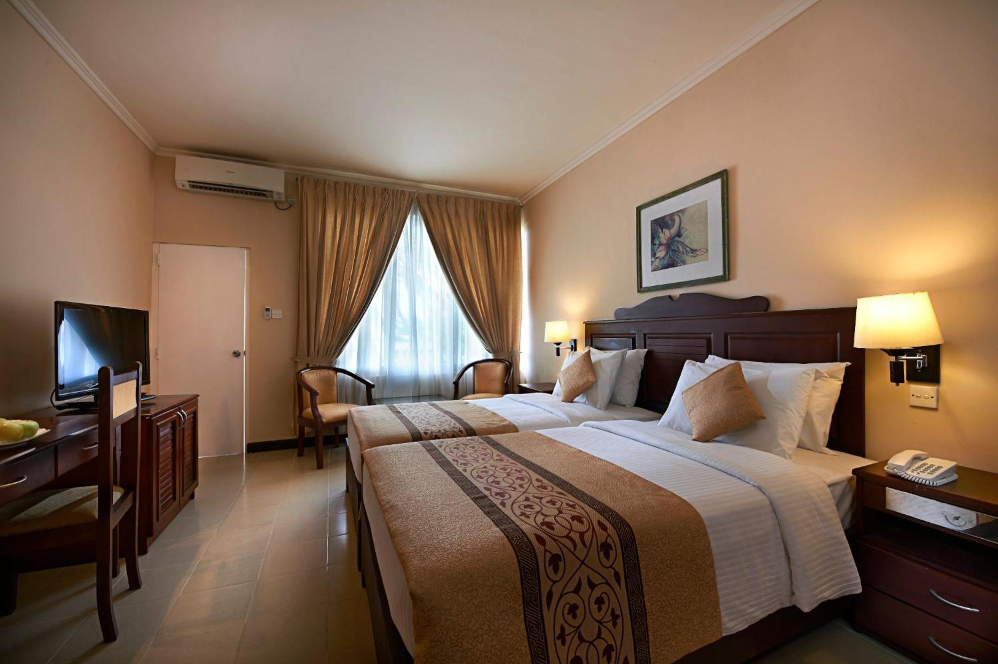 Berjaya Hotel Colombo Dehiwala-Mount Lavinia Dış mekan fotoğraf