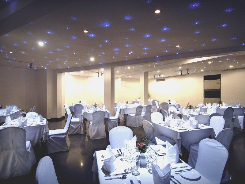 Berjaya Hotel Colombo Dehiwala-Mount Lavinia Dış mekan fotoğraf