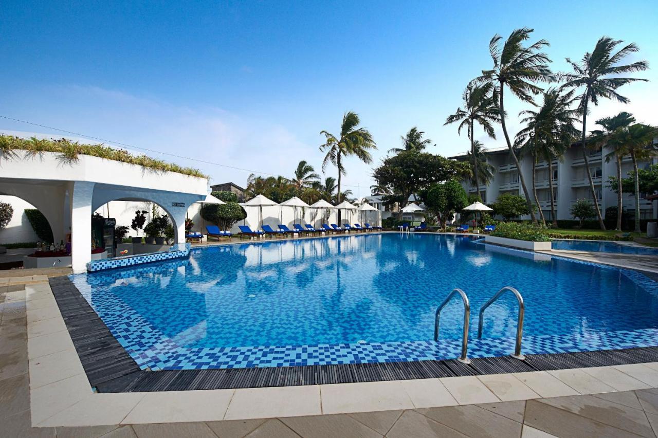 Berjaya Hotel Colombo Dehiwala-Mount Lavinia Dış mekan fotoğraf